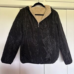 Black zip up fleece lined jacket